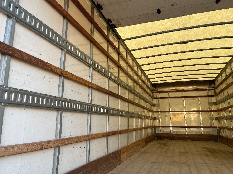 Medium Duty Box Truck-Light and Medium Duty Trucks-International-2021-MV607-Sterling-VA-95,003\n\t\tmiles-$ 54,750 - Image 11