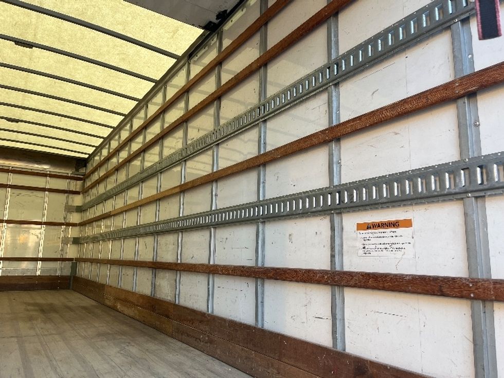 Medium Duty Box Truck-Light and Medium Duty Trucks-International-2021-MV607-Sterling-VA-95,003\n\t\tmiles-$ 54,750 - Image 12