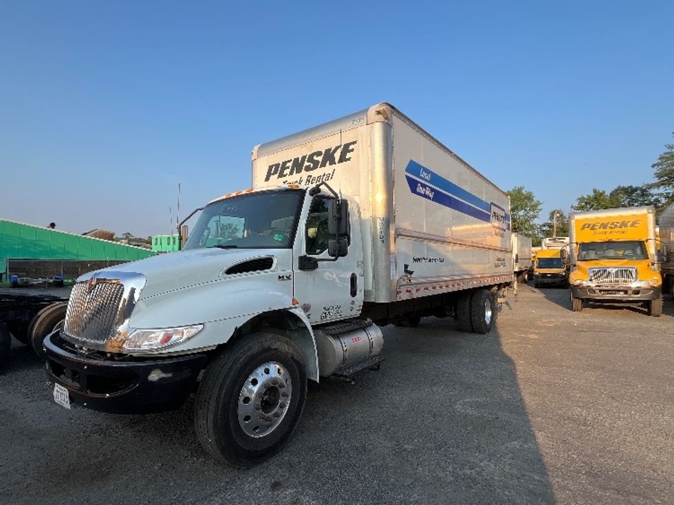 Medium Duty Box Truck-Light and Medium Duty Trucks-International-2021-MV607-Sterling-VA-95,003\n\t\tmiles-$ 54,750 - Image 13