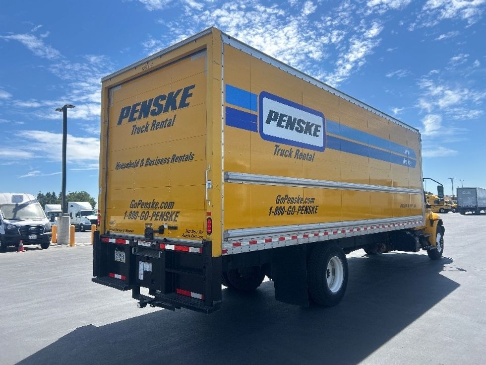 Medium Duty Box Truck-Light and Medium Duty Trucks-International-2021-MV607-Stockton-CA-213,283\n\t\tmiles-$ 40,250 - Image 13