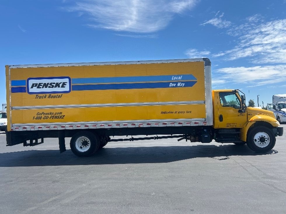 Medium Duty Box Truck-Light and Medium Duty Trucks-International-2021-MV607-Stockton-CA-213,283\n\t\tmiles-$ 40,250 - Image 15