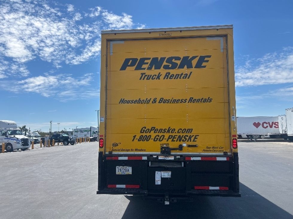 Medium Duty Box Truck-Light and Medium Duty Trucks-International-2021-MV607-Stockton-CA-213,283\n\t\tmiles-$ 40,250 - Image 7