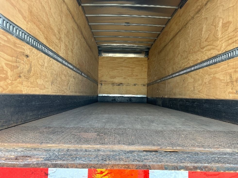 Medium Duty Box Truck-Light and Medium Duty Trucks-International-2021-MV607-Sturtevant-WI-117,362\n\t\tmiles-$ 52,250 - Image 10