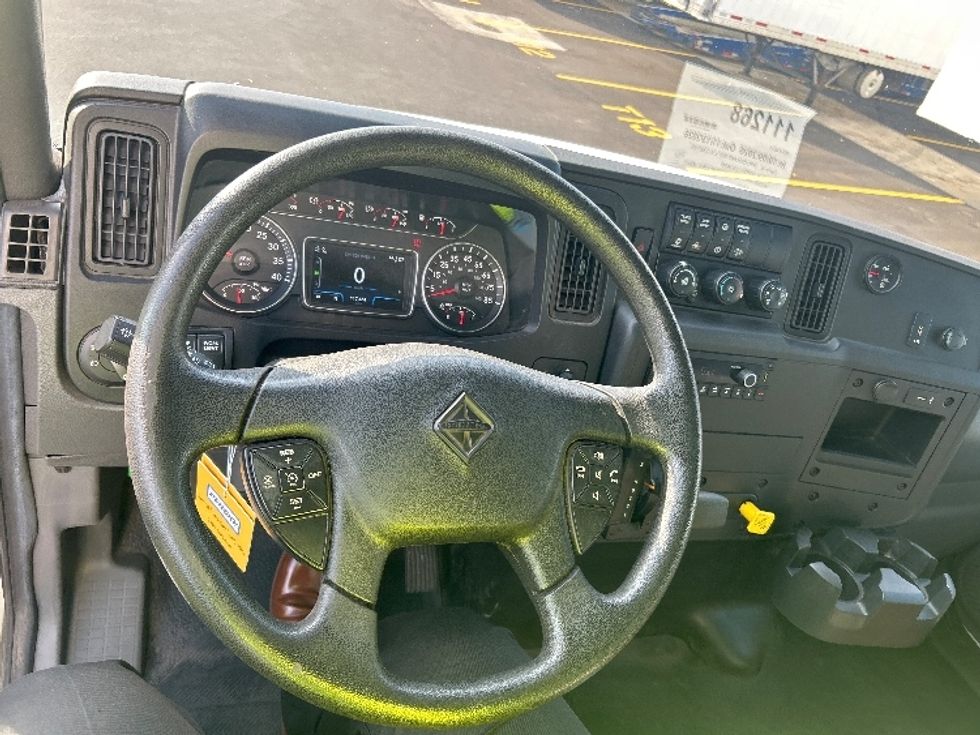 Medium Duty Box Truck-Light and Medium Duty Trucks-International-2021-MV607-Sturtevant-WI-117,362\n\t\tmiles-$ 52,250 - Image 17