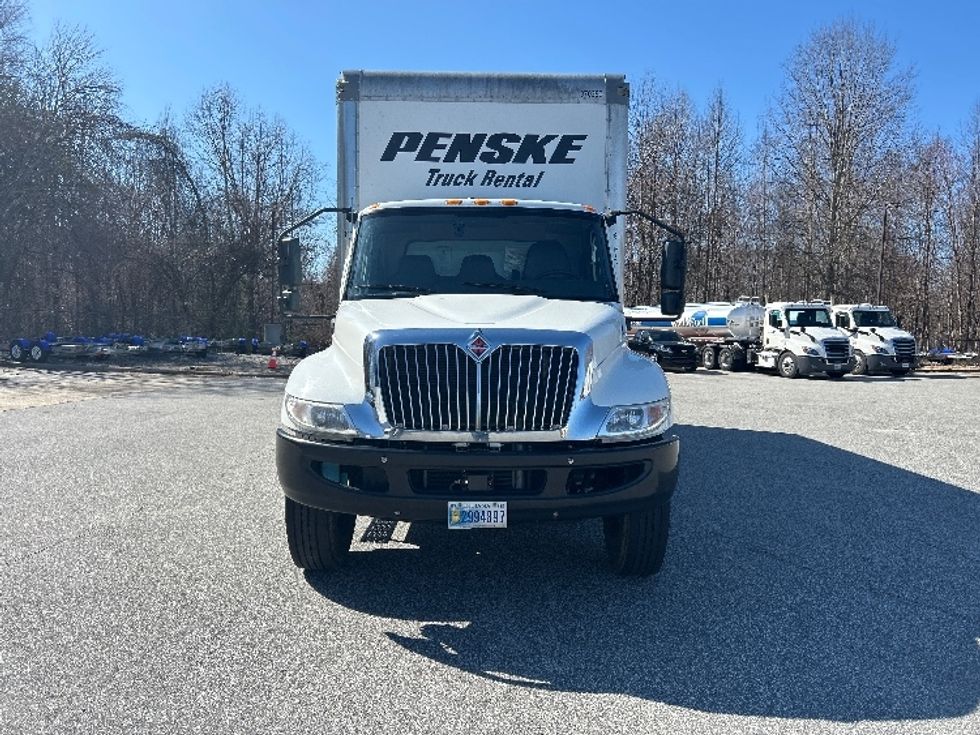 Medium Duty Box Truck-Light and Medium Duty Trucks-International-2021-MV607-Sturtevant-WI-206,035\n\t\tmiles-$ 52,000 - Image 2