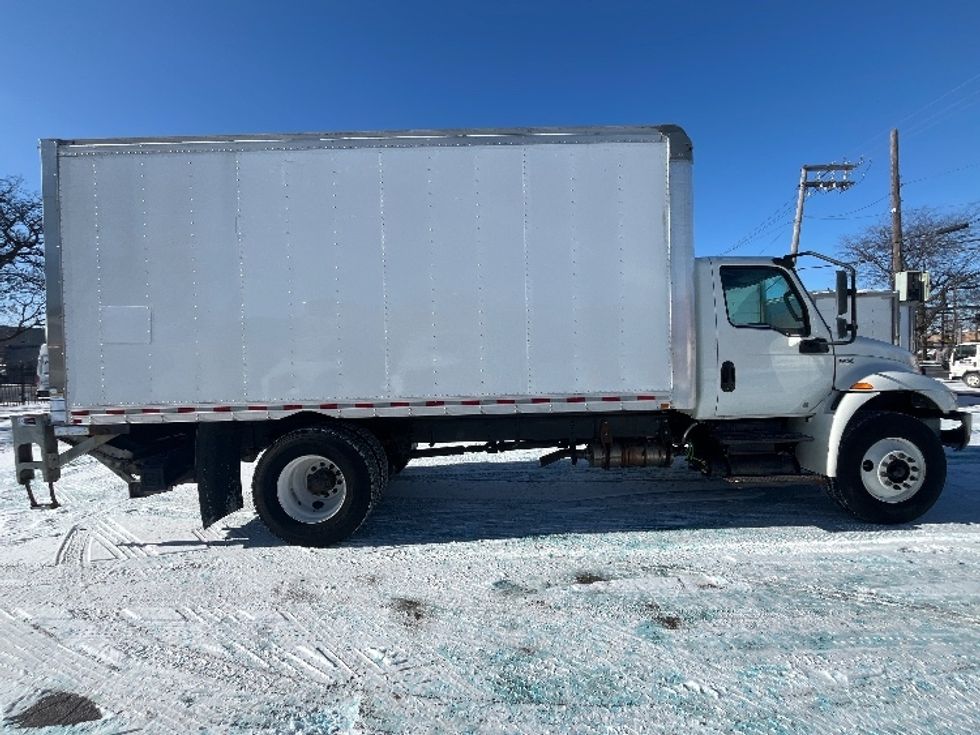Medium Duty Box Truck-Light and Medium Duty Trucks-International-2021-MV607-Sturtevant-WI-32,597\n\t\tmiles-$ 55,250 - Image 15