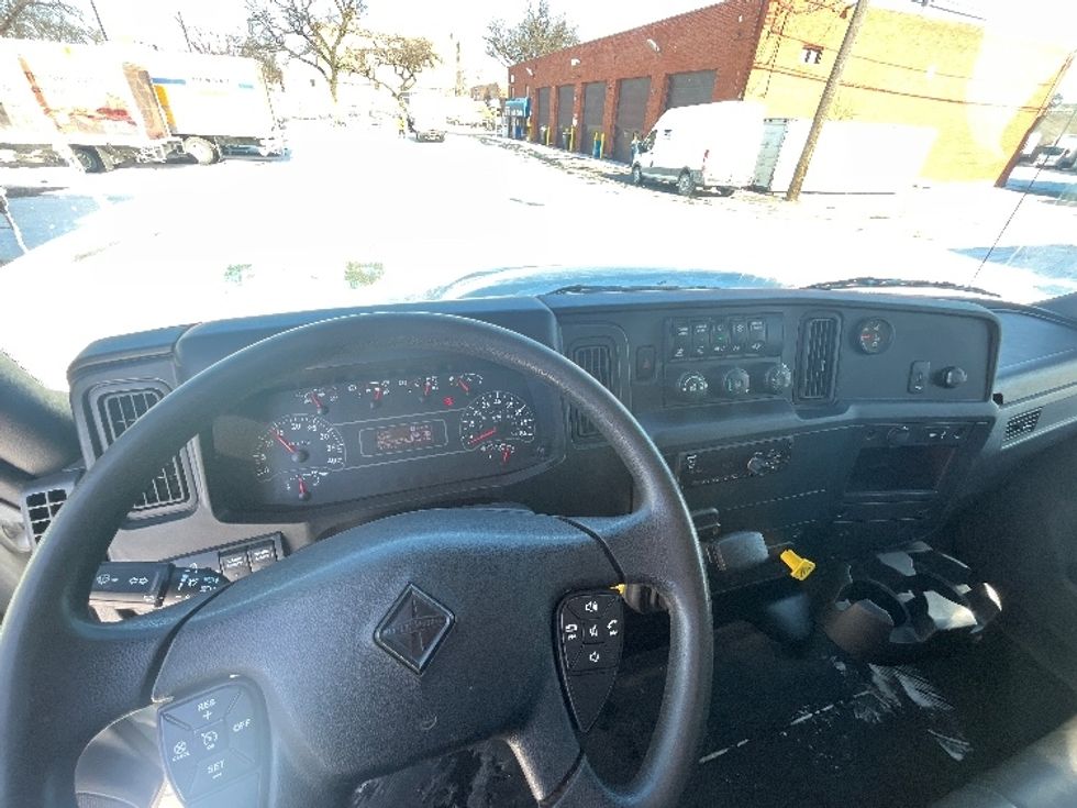 Medium Duty Box Truck-Light and Medium Duty Trucks-International-2021-MV607-Sturtevant-WI-32,597\n\t\tmiles-$ 55,250 - Image 18