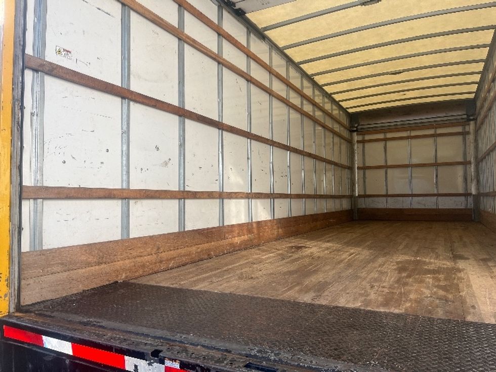 Medium Duty Box Truck-Light and Medium Duty Trucks-International-2021-MV607-Suwanee-GA-219,331\n\t\tmiles-$ 42,500 - Image 10