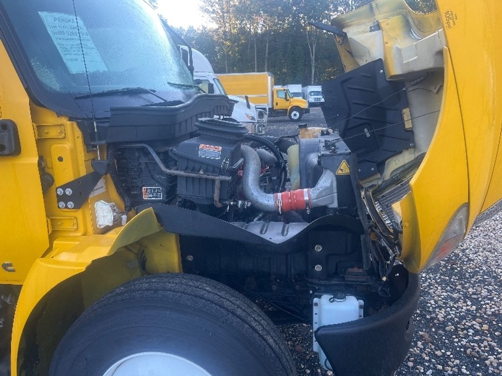 Medium Duty Box Truck-Light and Medium Duty Trucks-International-2021-MV607-Suwanee-GA-219,331\n\t\tmiles-$ 42,500 - Image 22