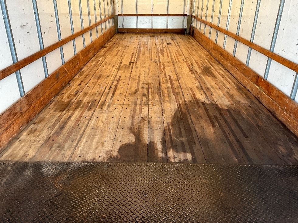 Medium Duty Box Truck-Light and Medium Duty Trucks-International-2021-MV607-Tacoma-WA-188,332\n\t\tmiles-$ 44,000 - Image 10