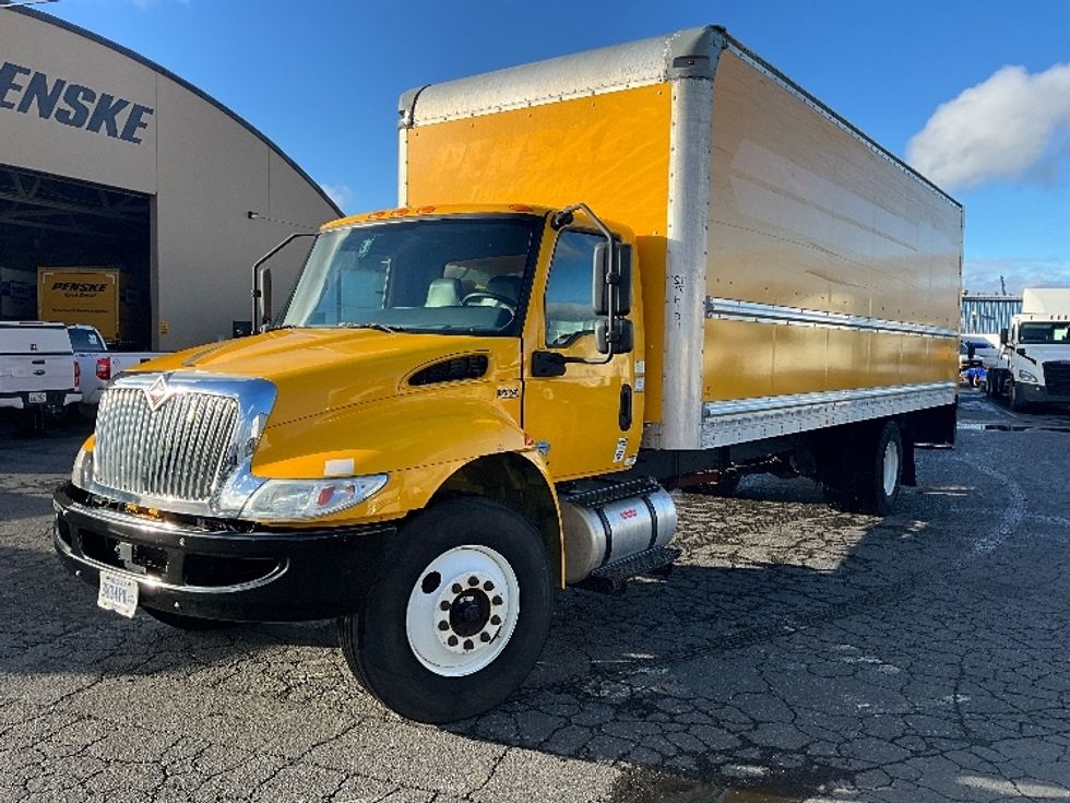 Medium Duty Box Truck-Light and Medium Duty Trucks-International-2021-MV607-Tacoma-WA-188,332\n\t\tmiles-$ 44,000 - Image 3
