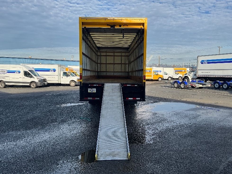 Medium Duty Box Truck-Light and Medium Duty Trucks-International-2021-MV607-Tacoma-WA-203,038\n\t\tmiles-$ 41,750 - Image 9