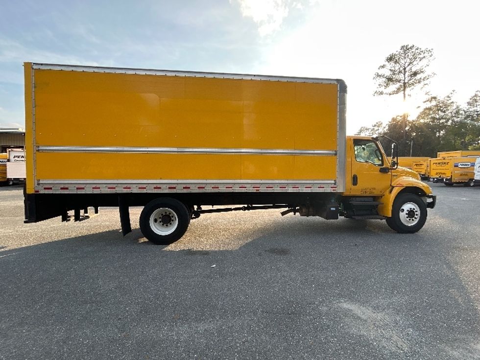 Medium Duty Box Truck-Light and Medium Duty Trucks-International-2021-MV607-Tallahassee-FL-149,736\n\t\tmiles-$ 43,250 - Image 15