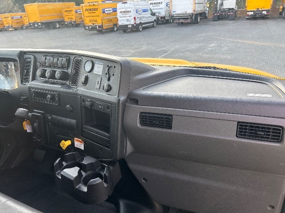 Medium Duty Box Truck-Light and Medium Duty Trucks-International-2021-MV607-Tallahassee-FL-149,736\n\t\tmiles-$ 43,250 - Image 21