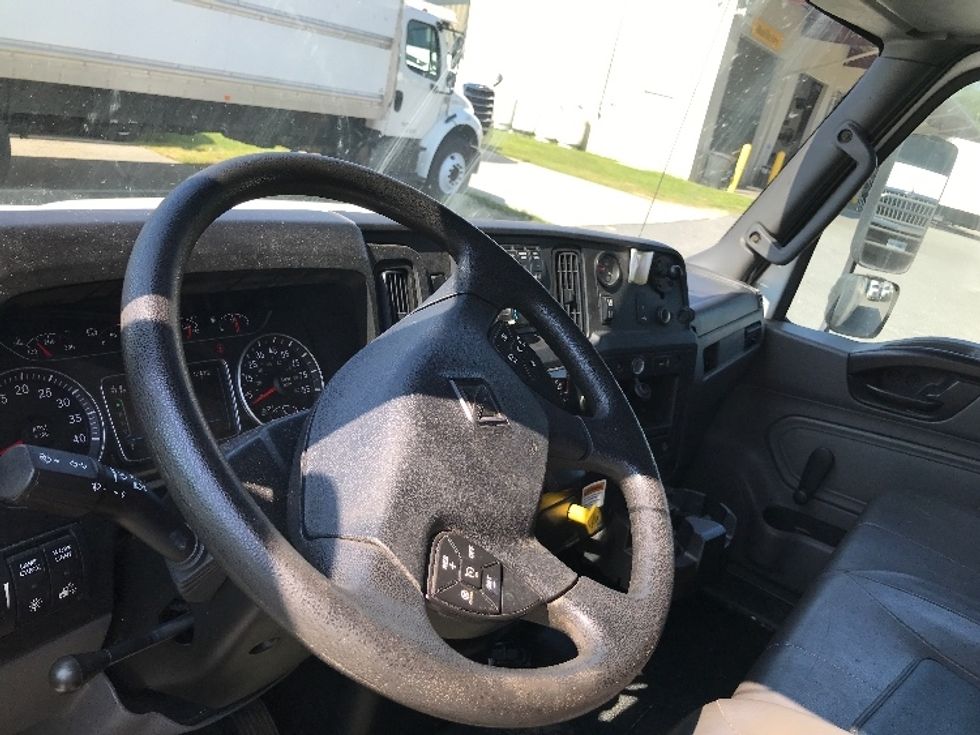 Medium Duty Box Truck-Light and Medium Duty Trucks-International-2021-MV607-Tallahassee-FL-178,278\n\t\tmiles-$ 54,750 - Image 17