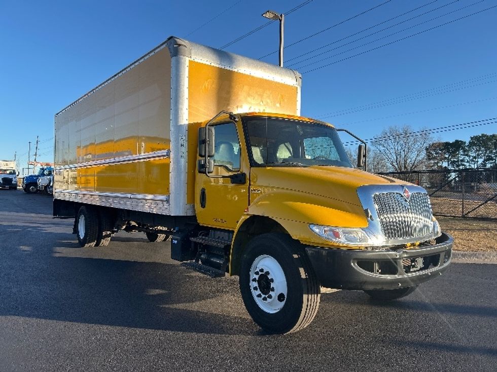 Medium Duty Box Truck-Light and Medium Duty Trucks-International-2021-MV607-Tallahassee-FL-201,507\n\t\tmiles-$ 42,000 - Image 1