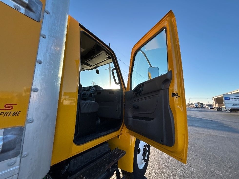 Medium Duty Box Truck-Light and Medium Duty Trucks-International-2021-MV607-Tallahassee-FL-201,507\n\t\tmiles-$ 42,000 - Image 19