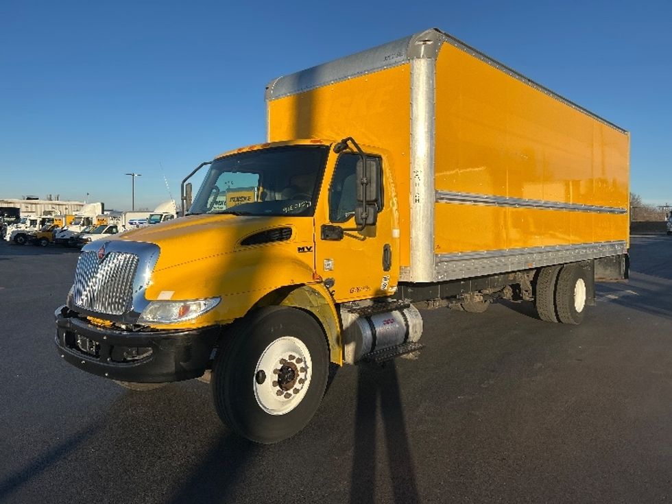 Medium Duty Box Truck-Light and Medium Duty Trucks-International-2021-MV607-Tallahassee-FL-201,507\n\t\tmiles-$ 42,000 - Image 3
