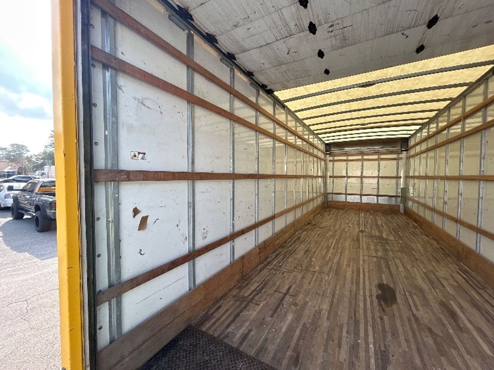 Medium Duty Box Truck-Light and Medium Duty Trucks-International-2021-MV607-Tallahassee-FL-211,050\n\t\tmiles-$ 40,750 - Image 11