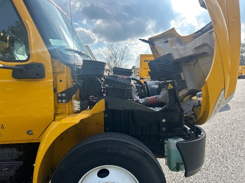 Medium Duty Box Truck-Light and Medium Duty Trucks-International-2021-MV607-Tallahassee-FL-211,050\n\t\tmiles-$ 40,750 - Image 23