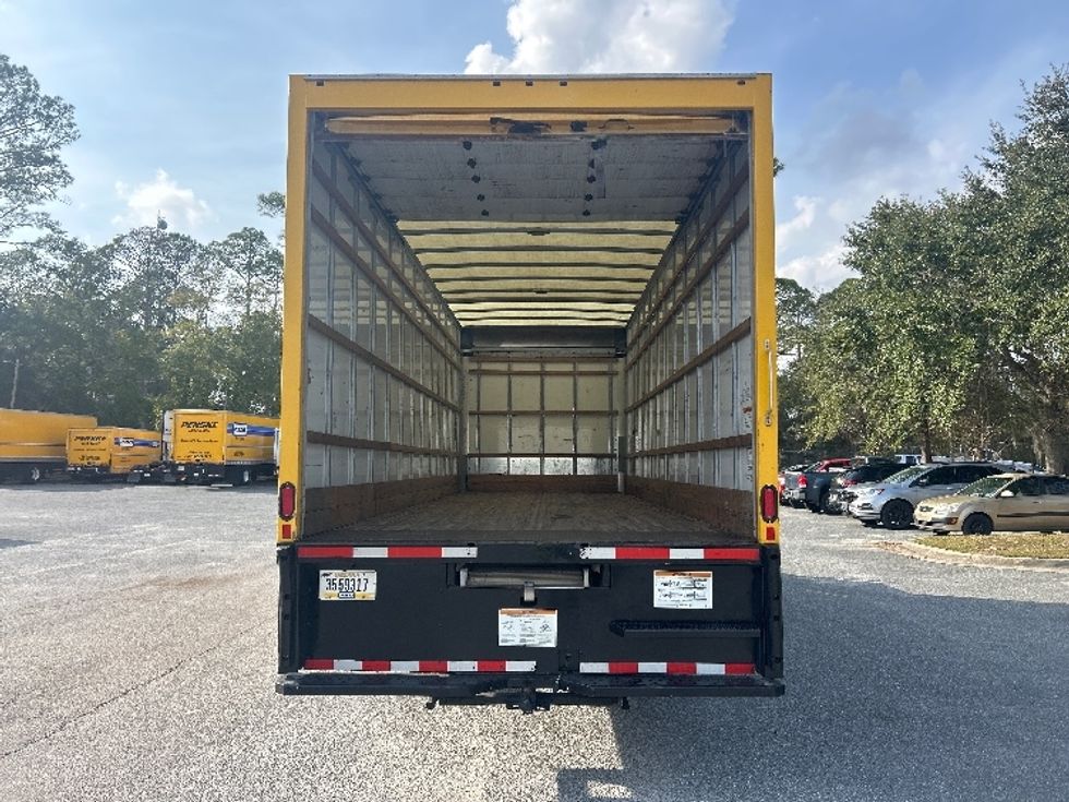 Medium Duty Box Truck-Light and Medium Duty Trucks-International-2021-MV607-Tallahassee-FL-211,050\n\t\tmiles-$ 40,750 - Image 8