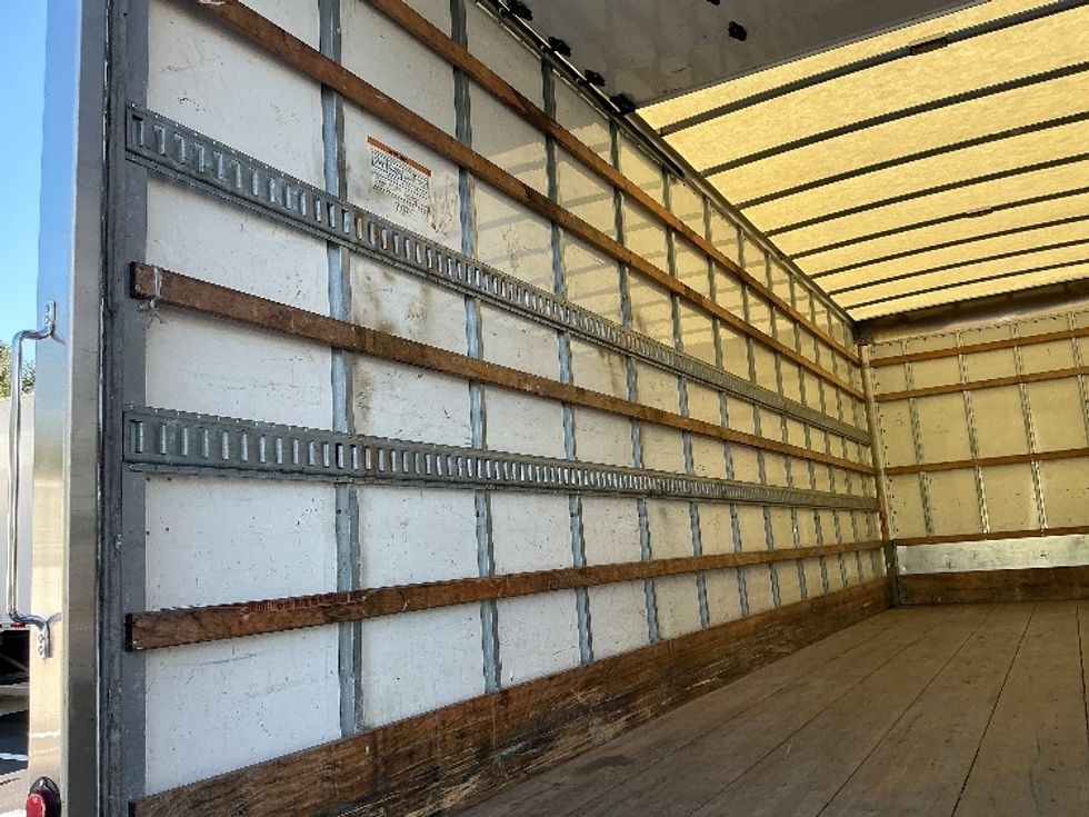 Medium Duty Box Truck-Light and Medium Duty Trucks-International-2021-MV607-Tampa-FL-103,643\n\t\tmiles-$ 67,000 - Image 11