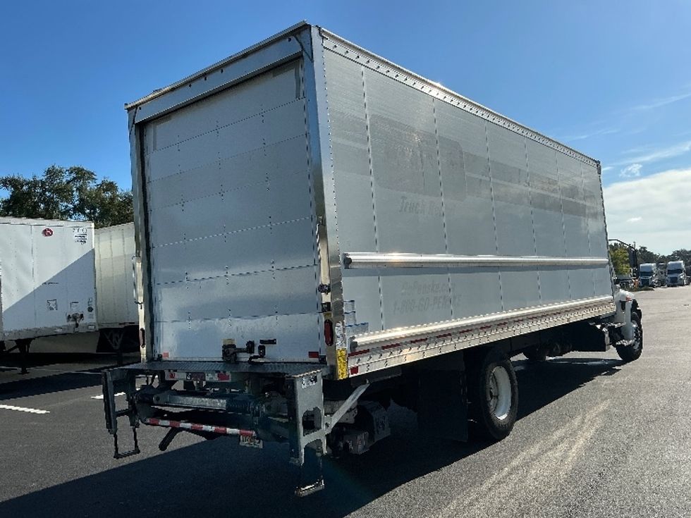 Medium Duty Box Truck-Light and Medium Duty Trucks-International-2021-MV607-Tampa-FL-103,643\n\t\tmiles-$ 67,000 - Image 13