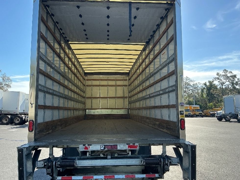 Medium Duty Box Truck-Light and Medium Duty Trucks-International-2021-MV607-Tampa-FL-103,643\n\t\tmiles-$ 67,000 - Image 8