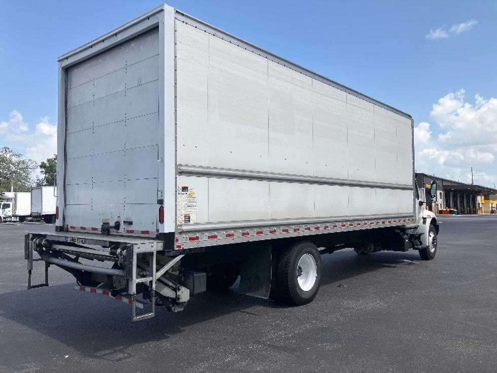 Medium Duty Box Truck-Light and Medium Duty Trucks-International-2021-MV607-Tampa-FL-174,001\n\t\tmiles-$ 59,250 - Image 13