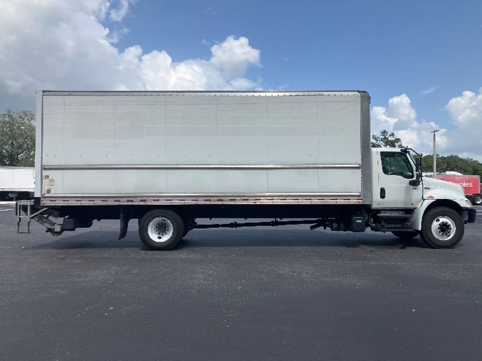 Medium Duty Box Truck-Light and Medium Duty Trucks-International-2021-MV607-Tampa-FL-174,001\n\t\tmiles-$ 59,250 - Image 15