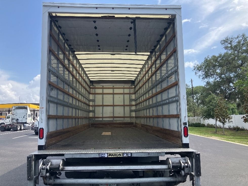 Medium Duty Box Truck-Light and Medium Duty Trucks-International-2021-MV607-Tampa-FL-174,001\n\t\tmiles-$ 59,250 - Image 8