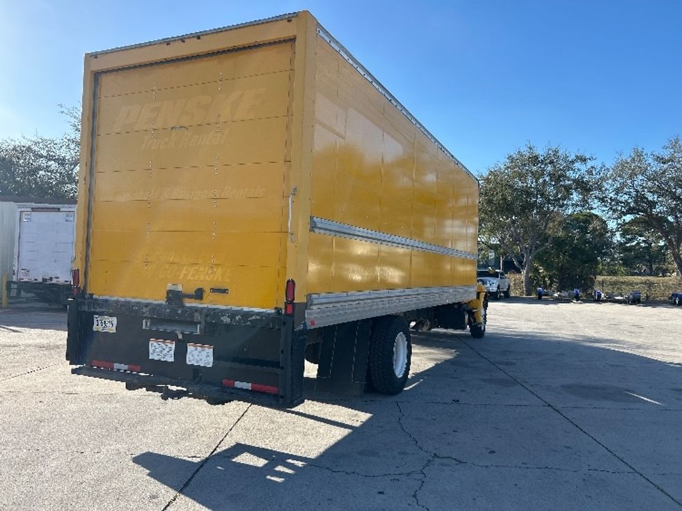 Medium Duty Box Truck-Light and Medium Duty Trucks-International-2021-MV607-Tampa-FL-177,857\n\t\tmiles-$ 45,500 - Image 13