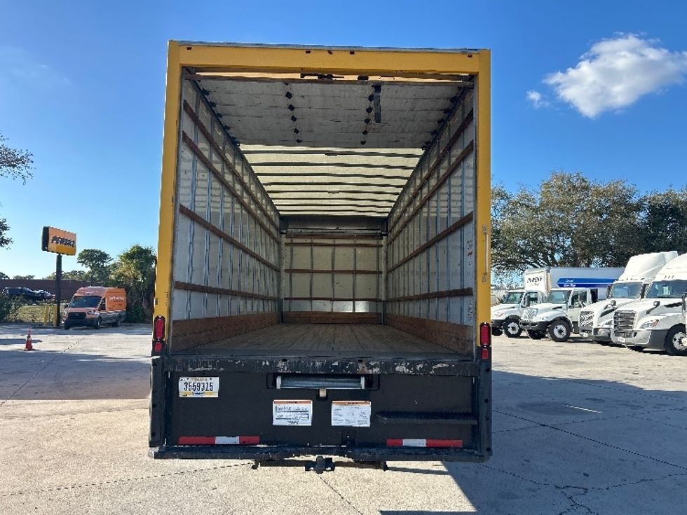Medium Duty Box Truck-Light and Medium Duty Trucks-International-2021-MV607-Tampa-FL-177,857\n\t\tmiles-$ 45,500 - Image 8