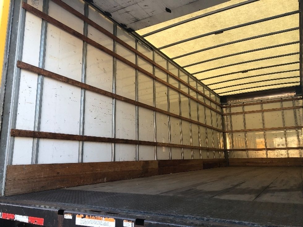 Medium Duty Box Truck-Light and Medium Duty Trucks-International-2021-MV607-Tampa-FL-178,749\n\t\tmiles-$ 45,250 - Image 11