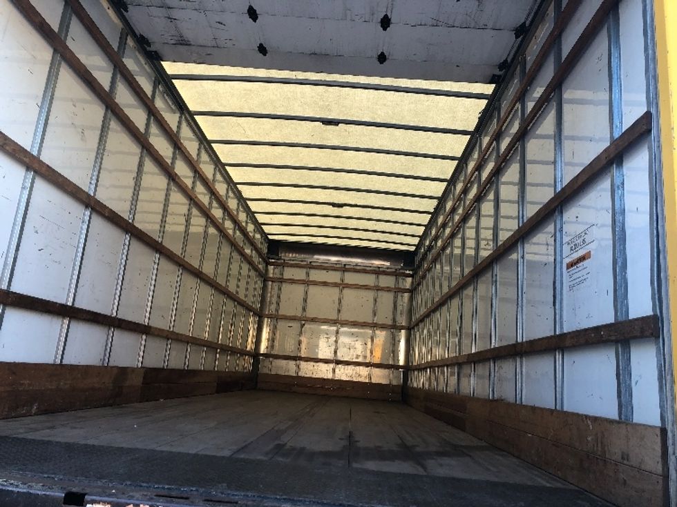 Medium Duty Box Truck-Light and Medium Duty Trucks-International-2021-MV607-Tampa-FL-178,749\n\t\tmiles-$ 45,250 - Image 12