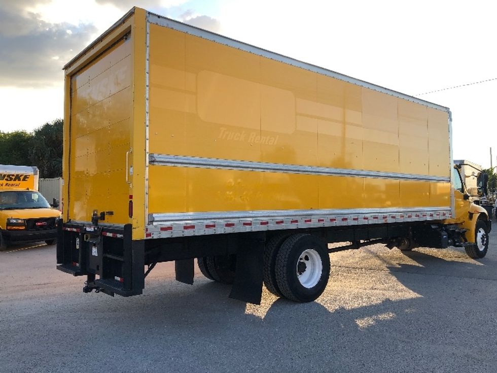 Medium Duty Box Truck-Light and Medium Duty Trucks-International-2021-MV607-Tampa-FL-178,749\n\t\tmiles-$ 45,250 - Image 13