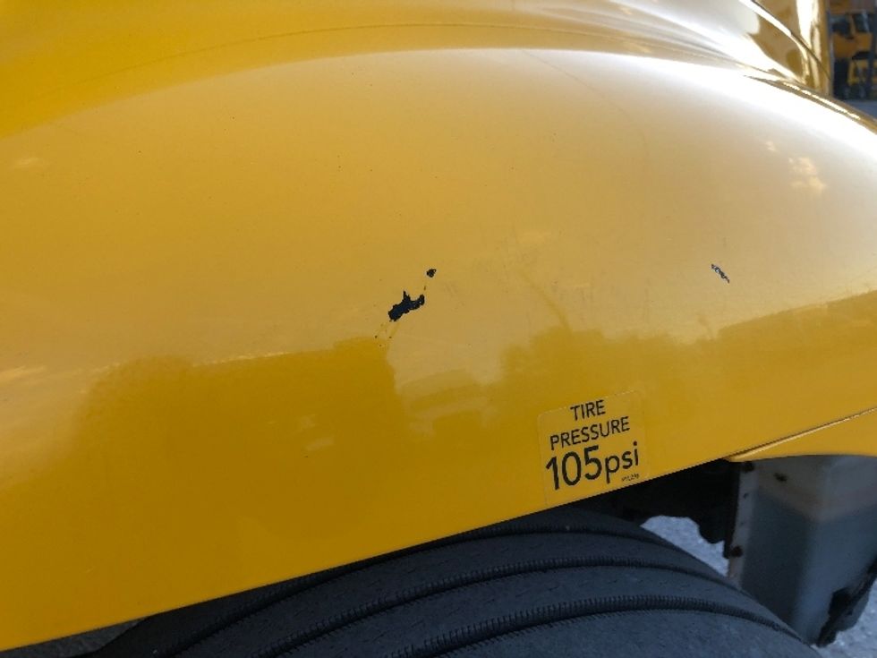 Medium Duty Box Truck-Light and Medium Duty Trucks-International-2021-MV607-Tampa-FL-178,749\n\t\tmiles-$ 45,250 - Image 26