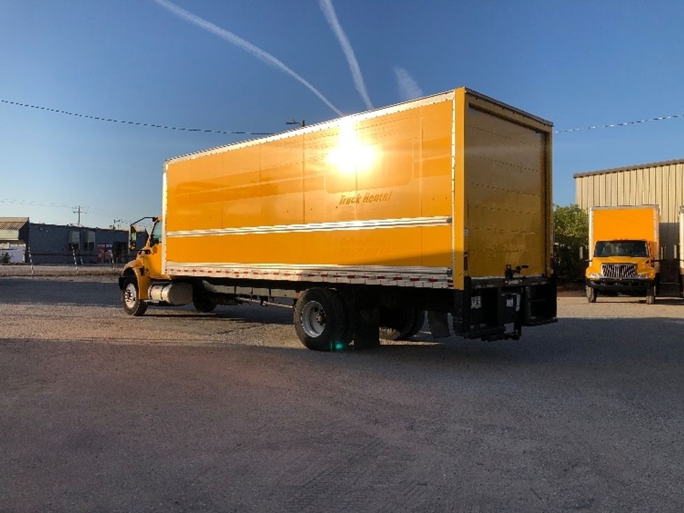 Medium Duty Box Truck-Light and Medium Duty Trucks-International-2021-MV607-Tampa-FL-178,749\n\t\tmiles-$ 45,250 - Image 6