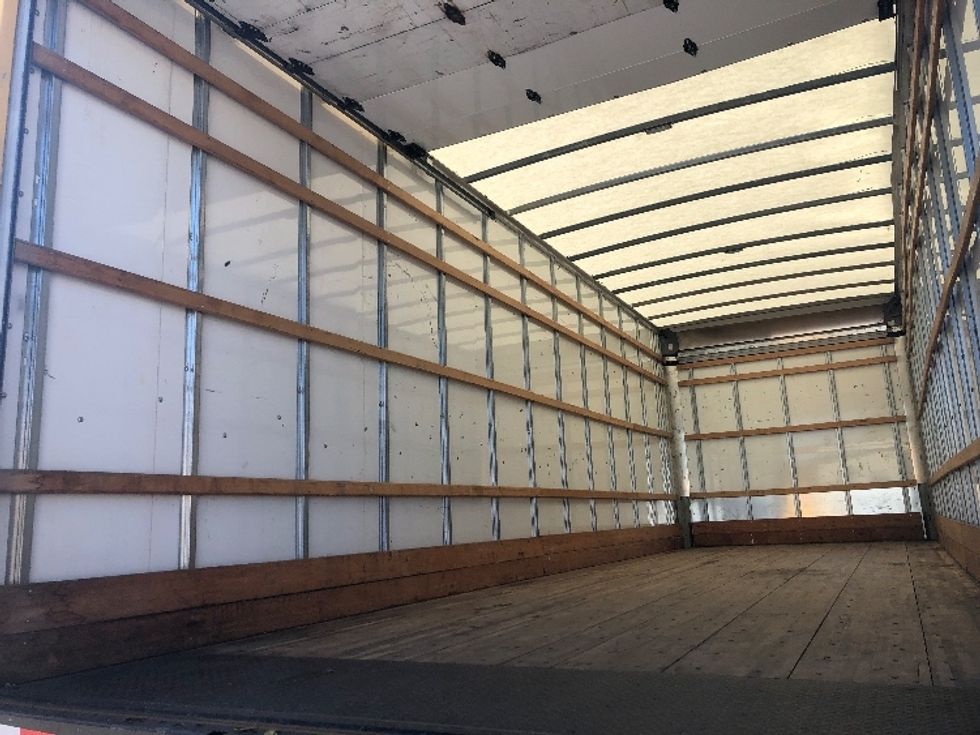 Medium Duty Box Truck-Light and Medium Duty Trucks-International-2021-MV607-Tampa-FL-180,527\n\t\tmiles-$ 45,000 - Image 11