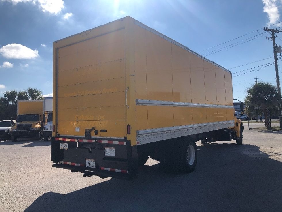 Medium Duty Box Truck-Light and Medium Duty Trucks-International-2021-MV607-Tampa-FL-180,527\n\t\tmiles-$ 45,000 - Image 13