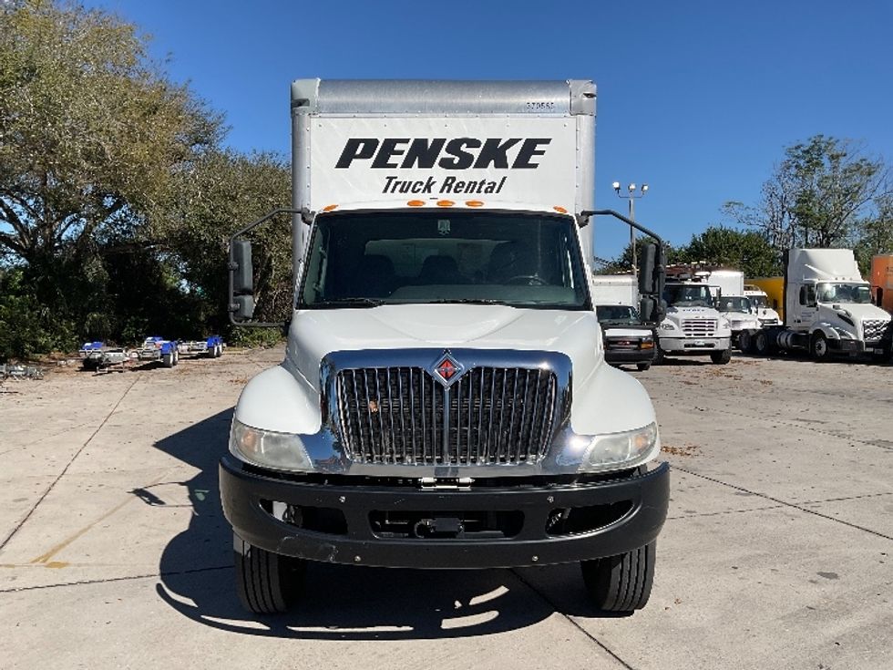 Medium Duty Box Truck-Light and Medium Duty Trucks-International-2021-MV607-Tampa-FL-181,259\n\t\tmiles-$ 53,500 - Image 2