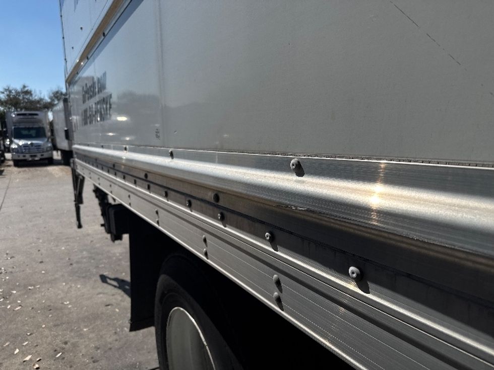 Medium Duty Box Truck-Light and Medium Duty Trucks-International-2021-MV607-Tampa-FL-181,259\n\t\tmiles-$ 53,500 - Image 28