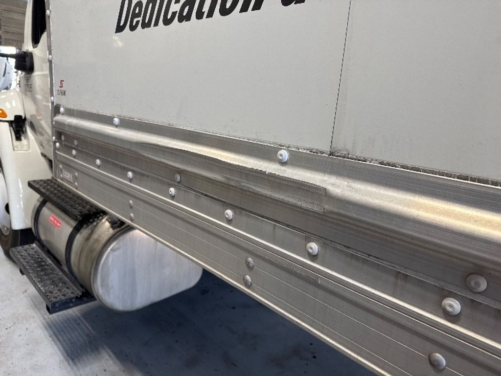 Medium Duty Box Truck-Light and Medium Duty Trucks-International-2021-MV607-Tampa-FL-181,259\n\t\tmiles-$ 53,500 - Image 29