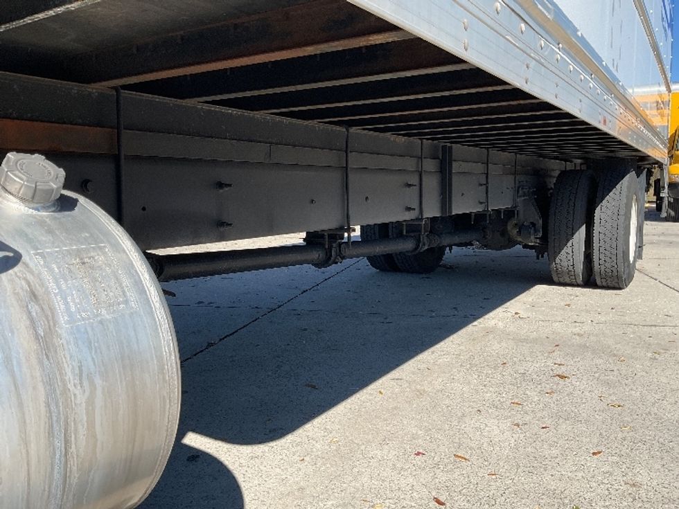 Medium Duty Box Truck-Light and Medium Duty Trucks-International-2021-MV607-Tampa-FL-181,259\n\t\tmiles-$ 53,500 - Image 5