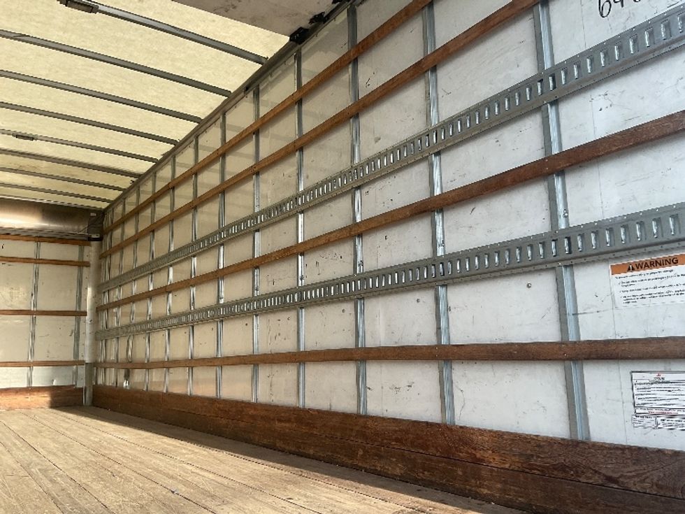 Medium Duty Box Truck-Light and Medium Duty Trucks-International-2021-MV607-Tampa-FL-181,793\n\t\tmiles-$ 53,500 - Image 12