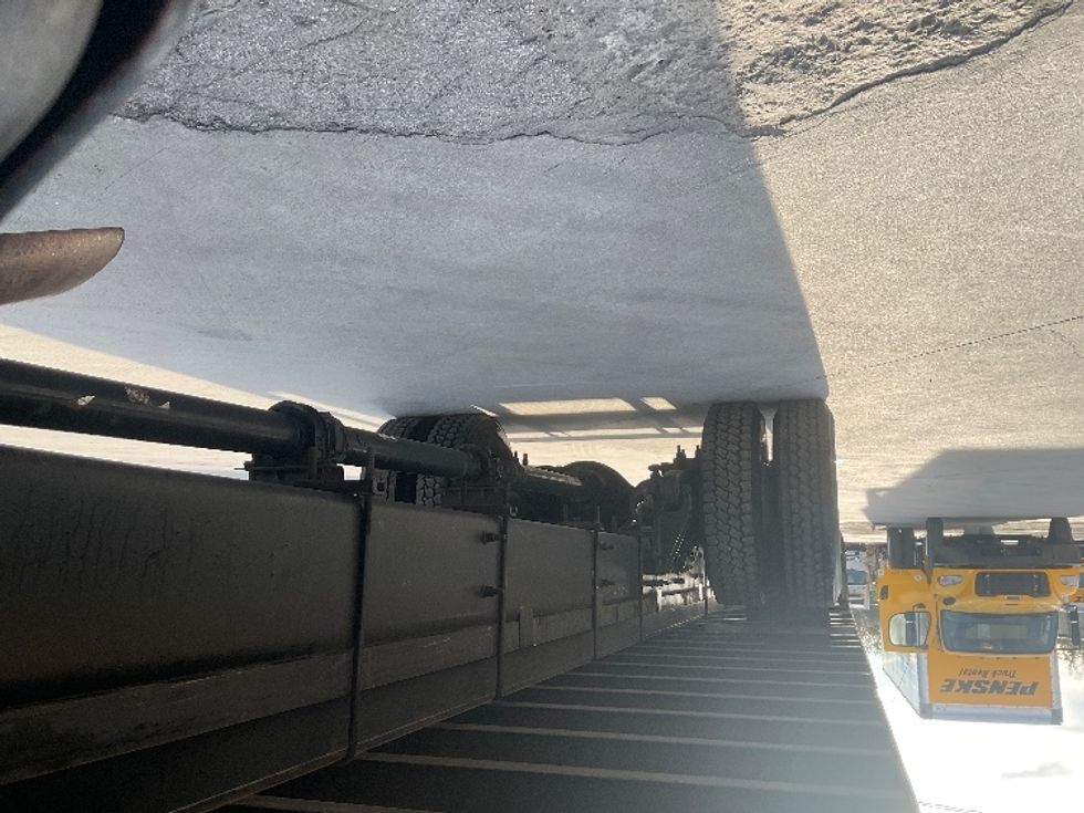Medium Duty Box Truck-Light and Medium Duty Trucks-International-2021-MV607-Tampa-FL-181,793\n\t\tmiles-$ 53,500 - Image 14