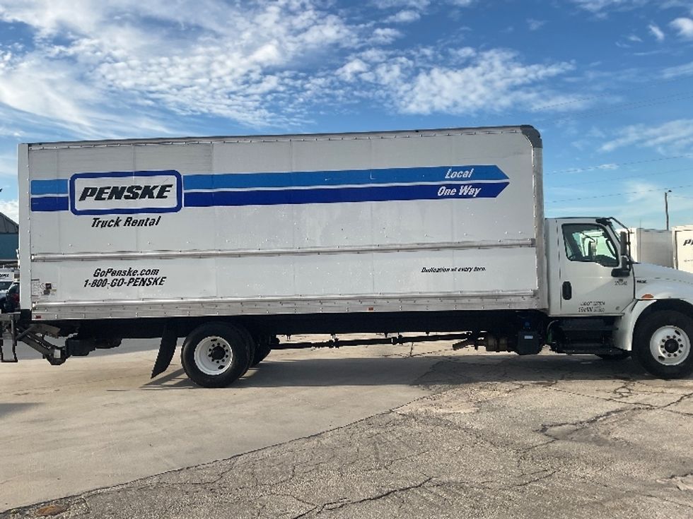 Medium Duty Box Truck-Light and Medium Duty Trucks-International-2021-MV607-Tampa-FL-181,793\n\t\tmiles-$ 53,500 - Image 15