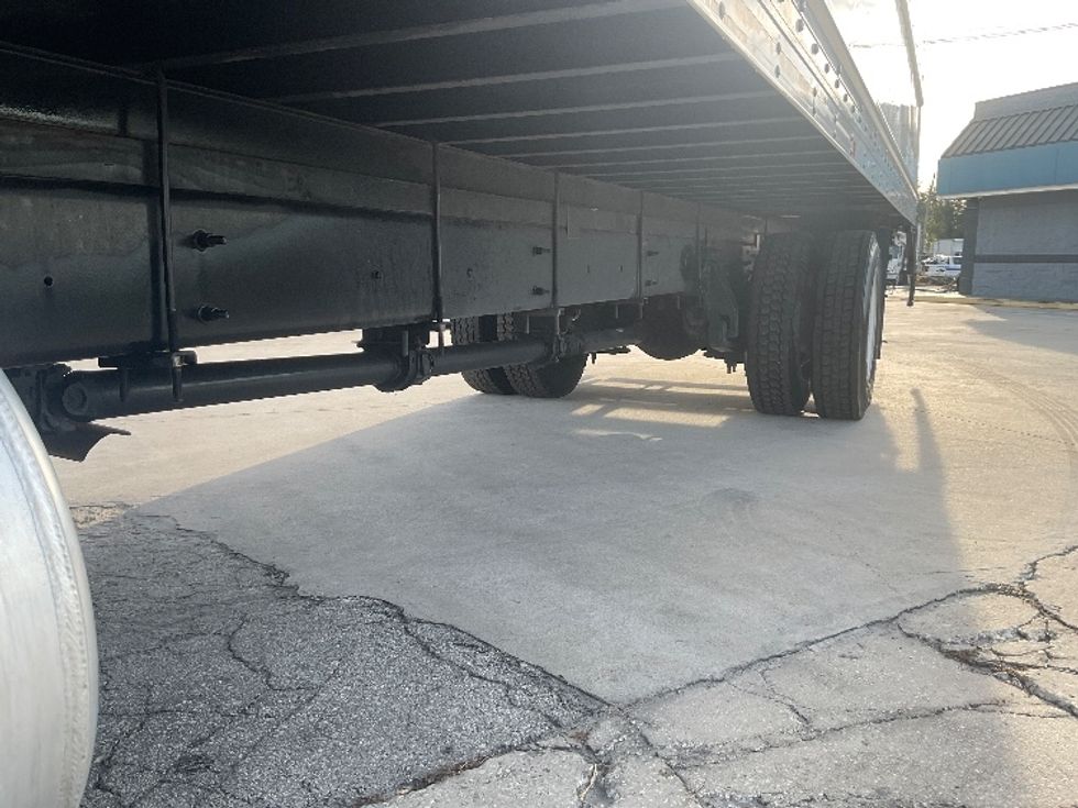 Medium Duty Box Truck-Light and Medium Duty Trucks-International-2021-MV607-Tampa-FL-181,793\n\t\tmiles-$ 53,500 - Image 5