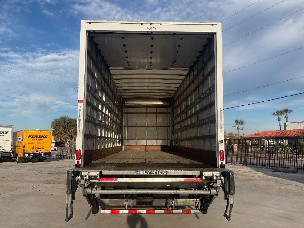Medium Duty Box Truck-Light and Medium Duty Trucks-International-2021-MV607-Tampa-FL-181,793\n\t\tmiles-$ 53,500 - Image 8