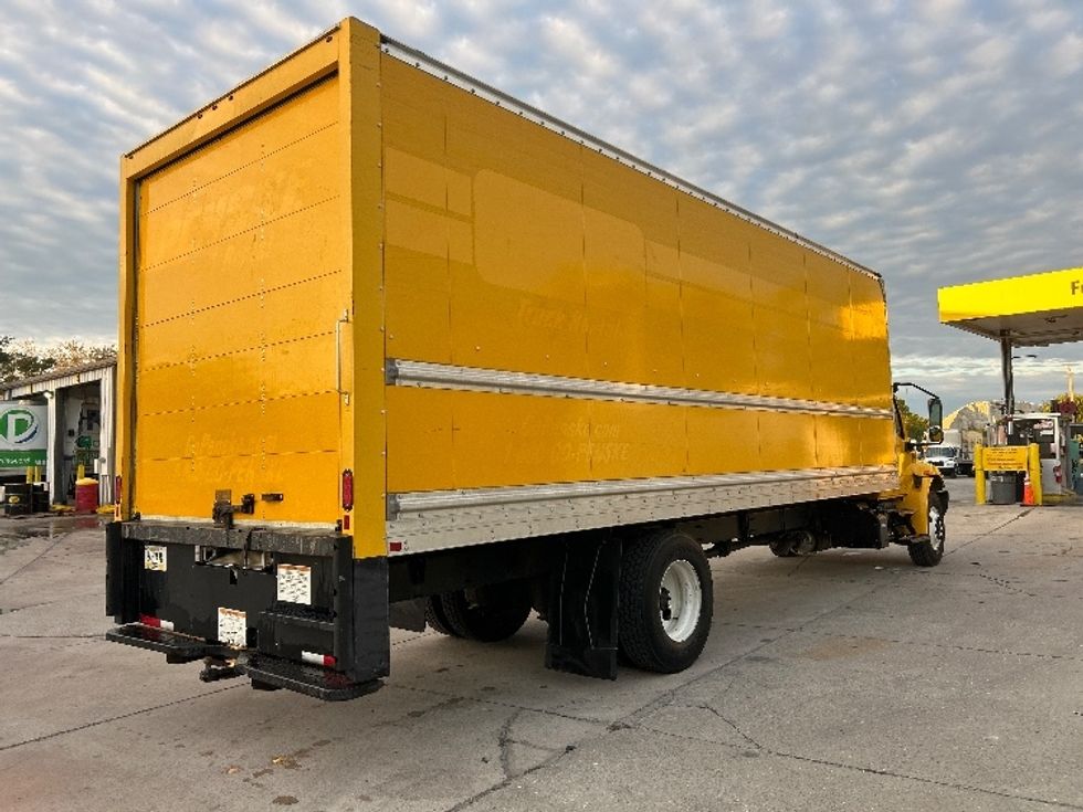 Medium Duty Box Truck-Light and Medium Duty Trucks-International-2021-MV607-Tampa-FL-203,255\n\t\tmiles-$ 41,750 - Image 13